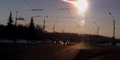 asteroid breaking up during atmospheric re-entry